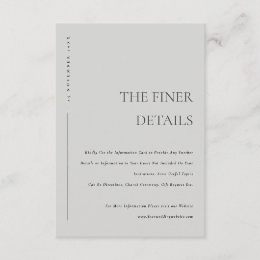 Minimale zachte lichte grijze typografie trouwdeta informatiekaartje (Voorkant)