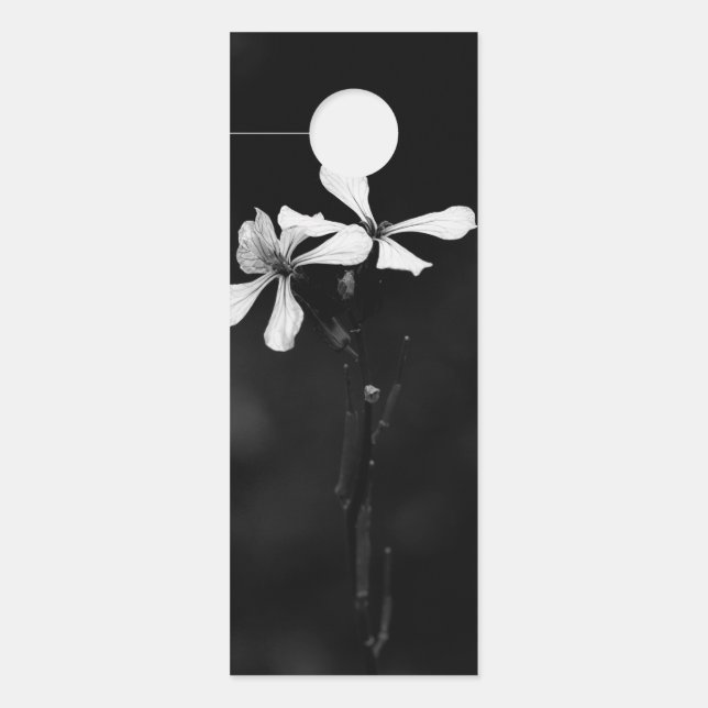 Minimale zwart-wit bloemen deurhanger (Voorkant)