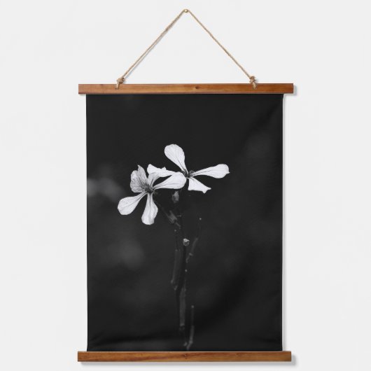 Minimale zwart-wit bloemen hangend wandkleed (Voorkant)