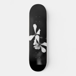 minimale zwarte en witte bloemen persoonlijk skateboard