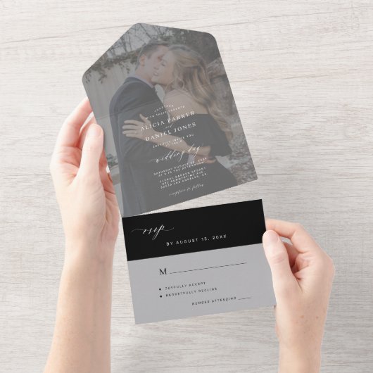 Minimale zwarte en witte donkere fotobruiloft all in one uitnodiging (Afscheurbaar)