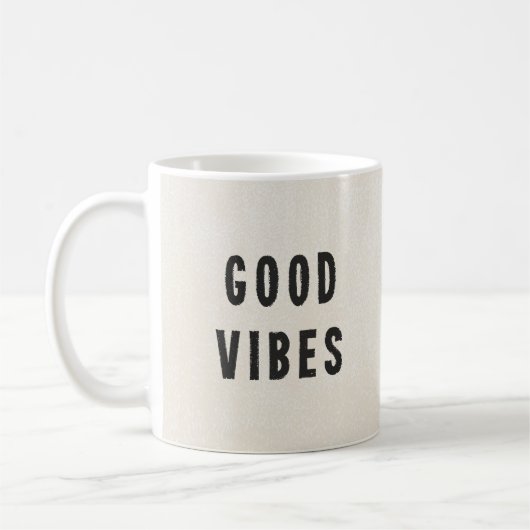 Minimale zwarte + gebroken witte, goede vibes Typo Koffiemok (Links)