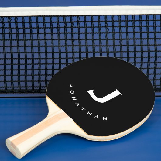 Minimale zwarte klassieke monogram tafeltennisbatje (Insitu)