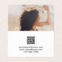 Minimale zwarte met Lettering en QR Code Foto