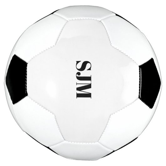 Minimale zwarte naam van initialen op aangepast mo voetbal (Gedraaid)