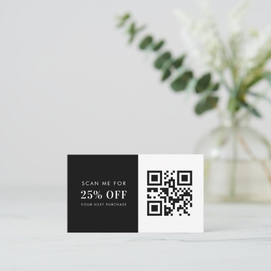 Minimale zwarte witte QR-code voor kleine bedrijve Kortingskaartje (Staand voorkant)