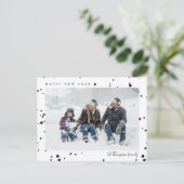 Minimale zwarte witte sneeuw Foto Happy Nieuwjaar  Briefkaart (Staand voorkant)