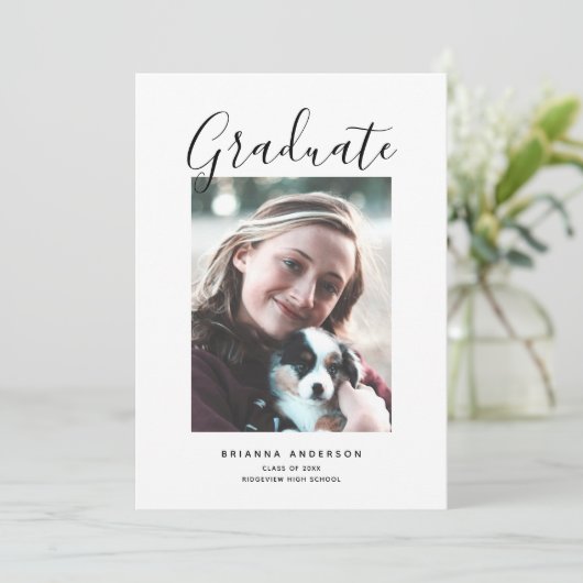 Minimaliserende Black & White Photo Graduparty Kaart (Staand voorkant)