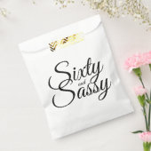 Minimalist 60 en Sassy 60th Zwart Wit Bedankzakje (Gezegeld)