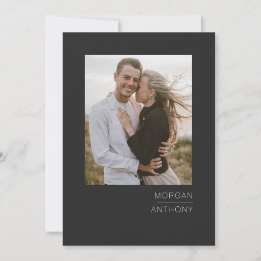 Minimalist Bewaar de datum Foto Zwart Wit Save The Date (Achterkant)