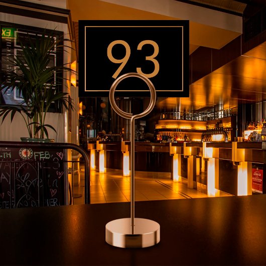 Minimalist Black Gold Text Restaurant  Kaart