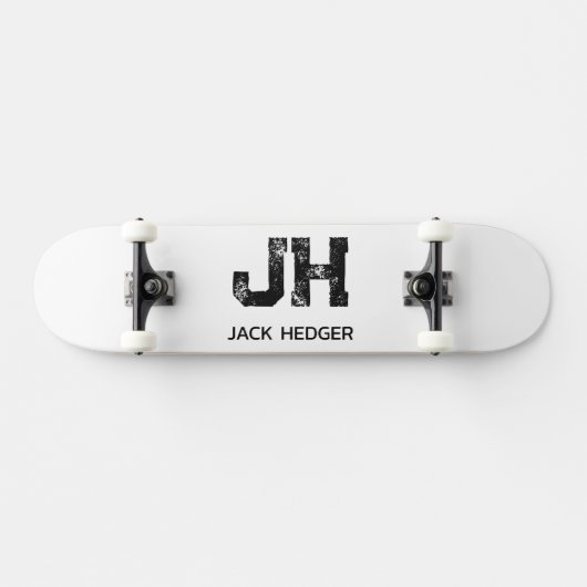 MINIMALIST BLACK TWO LETTER MONOGRAM NAME WHITE PERSOONLIJK SKATEBOARD (Horizontaal)