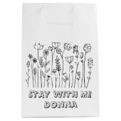 Minimalist Black White Love Typography Elegant  Medium Cadeauzakje (Voorkant)