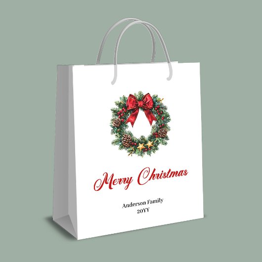 Minimalist Christmas wreath gift bag personalized Medium Cadeauzakje