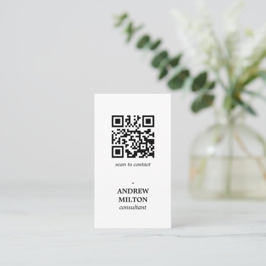 Minimalist Clean Black White QR code Consultant Visitekaartje (Staand voorkant)