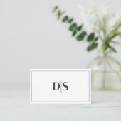 Minimalist Dark Gray on White Initials QR Code Visitekaartje (Staand voorkant)