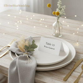 Minimalist Elegant Typography, Custom Guest Name Plaatskaartje