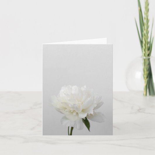 Minimalist flower card with white peony kaart (Voorkant)