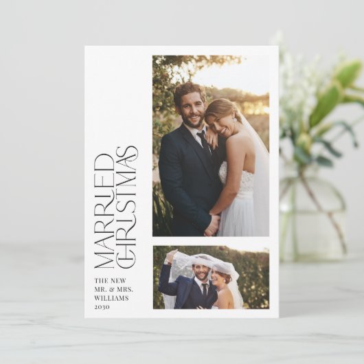 Minimalist getrouwde kerst Pas getrouwd 2 foto Feestdagenkaart (Staand voorkant)