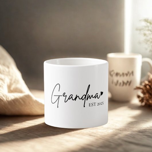 Minimalist Grandma EST | Nieuw oma cadeau Espresso Kop