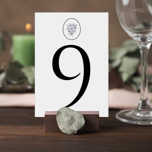Minimalist Gray Wedding Table Number Card Kaart