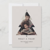 Minimalist Greige Eenvoudig Wat Een Jaar Kerstmis Feestdagenkaart (Voorkant)