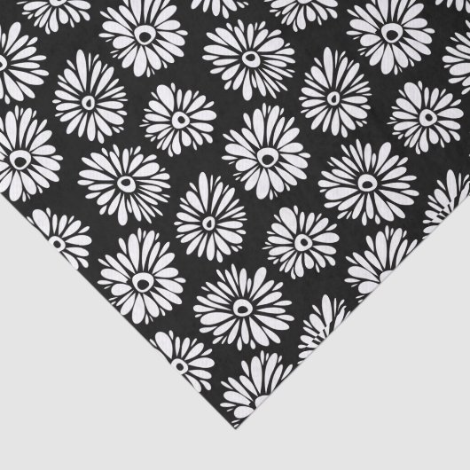 Minimalist Groovy Black and White Daisy Pattern Tissuepapier (Detail)