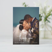 Minimalist Hand Lettered Photo Script Wedding Bedankkaart (Staand voorkant)