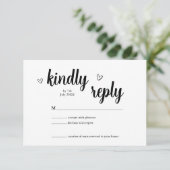 Minimalist Heart Wedding RSVP Card (Staand voorkant)