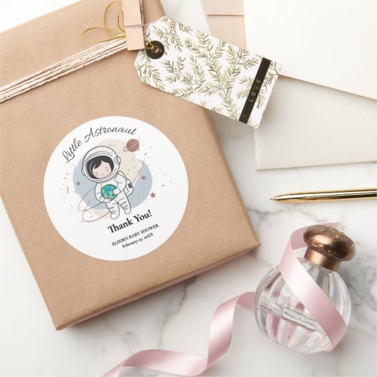 Minimalist Little Astronaut Baby shower Ronde Sticker (Geschenken)