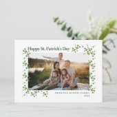 Minimalist lucky shamrock st. Patrick's Day Photo Feestdagenkaart (Staand voorkant)