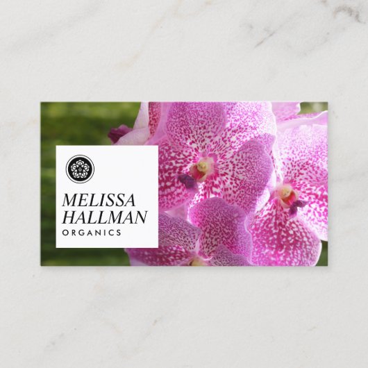 Minimalist Luxe Floral Logo met Roze Orchideeën Visitekaartje (Voorkant)