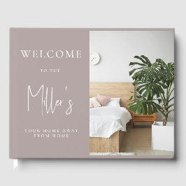 Minimalist Martini Brown Airbnb vakantiewoning hur Gastenboek