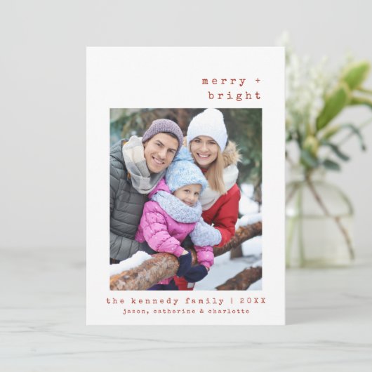 Minimalist Merry + Bright Family | Kaart voor Kers (Staand voorkant)