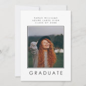 Minimalist Modern B&W Graduation Announcement Card Aankondiging (Voorkant)