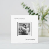 Minimalist Modern Black and White Photo Christmas Feestdagenkaart (Staand voorkant)