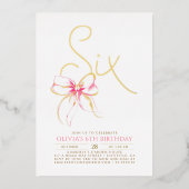 Minimalist Modern Elegant Pink Bow 6th Birthday Folie Uitnodiging (Voorkant)