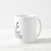 Minimalist Motivational Mug – One Small Step Each  Koffiemok (Voorkant rechts)