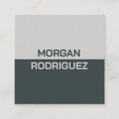 Minimalist pastel sage green grey modern QR code Vierkante Visitekaartje (Voorkant)