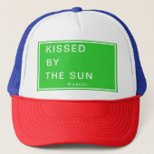 Minimalist Personalized Kissed by the Sun Trucker Pet (Voorkant)