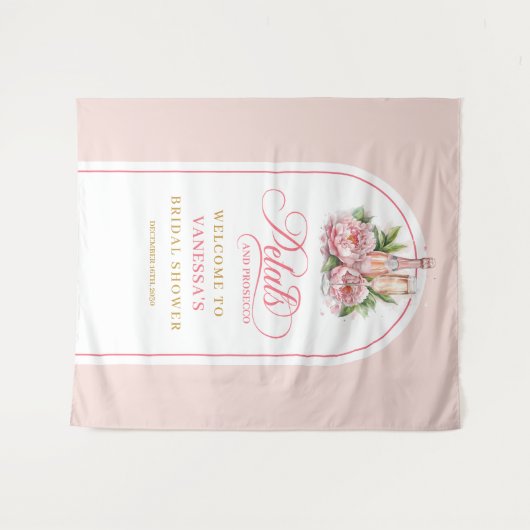 Minimalist petals and prosecco backdrop blush tone wandkleed (Voorkant (horizontaal))