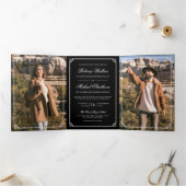 Minimalist Photo Black and White QR Code Wedding Drieluik Uitnodiging (Binnen)