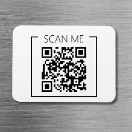 Minimalist QR Code Scan Me Business Magneet