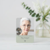Minimalist Sage Green Funeral Prayer Card Visitekaartje (Staand voorkant)