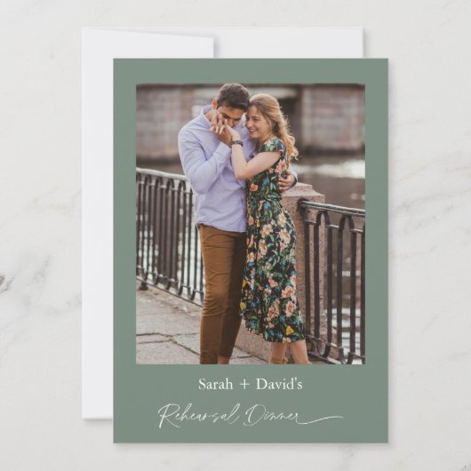 Minimalist Sage Photo Floral Rehearsal Dinner  Kaart (Achterkant)