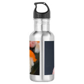 Minimalist sushi elegance – nigiri sushi on bamboo waterfles  (Achterkant)