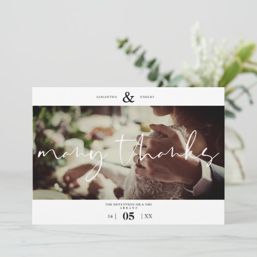 Minimalist White Many Thanks Photo Couple Wedding (Staand voorkant)