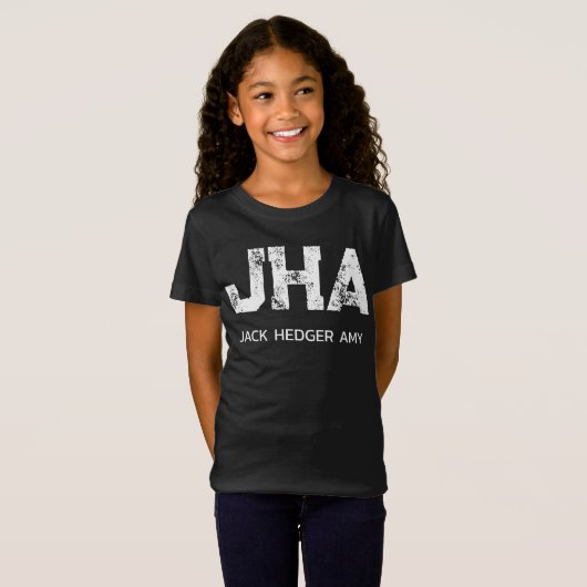 MINIMALIST WHITE THREE LETTER MONOGRAM NAME BLACK T-SHIRT (Voorkant volledig)