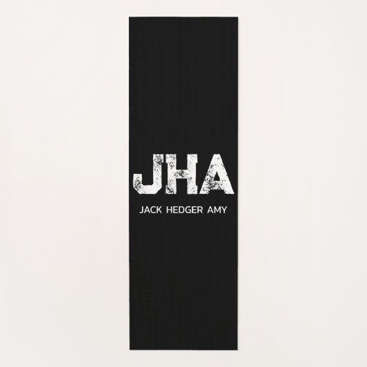 MINIMALIST WHITE THREE LETTER MONOGRAM NAME BLACK YOGAMAT (Voorkant)