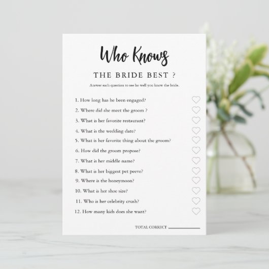 Minimalist Wie kent het paar Vrijgezellenfeest Kaa Save The Date (Staand voorkant)